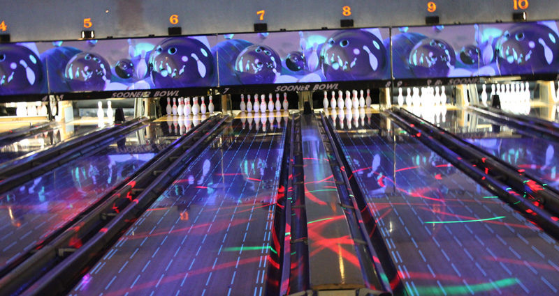 glow bowling